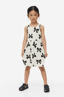 Vestido con estampado de corbata
