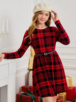 Vestido de punto con cuello redondo