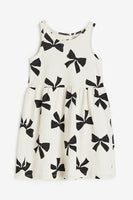 Vestido con estampado de corbata