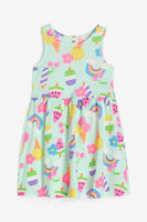Vestido con estampado de frutas