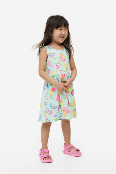 Vestido con estampado de frutas
