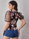 EMERY ROSE Top con estampado floral de malla en contraste