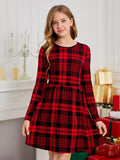 Vestido de punto con cuello redondo